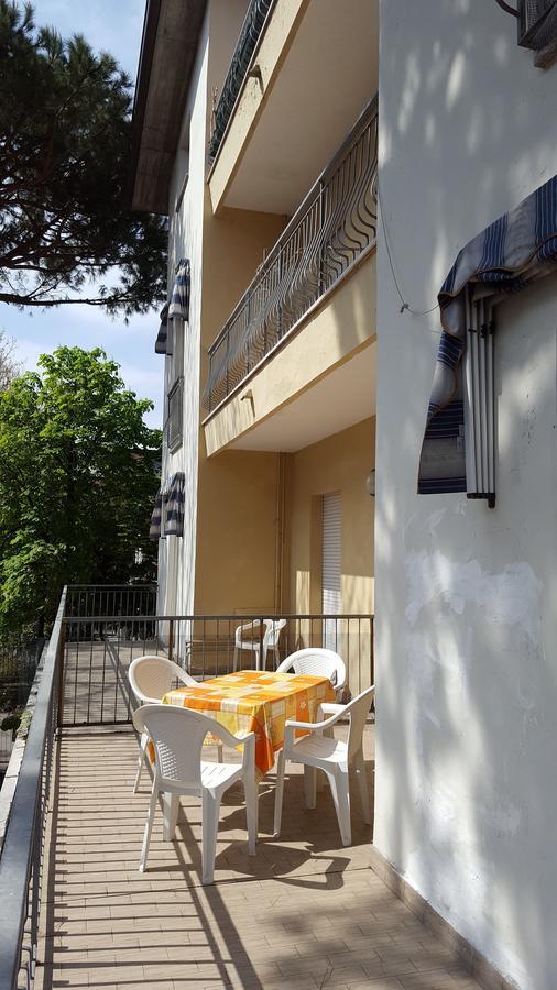 Residence Monaco Appartamenti Rimini Buitenkant foto
